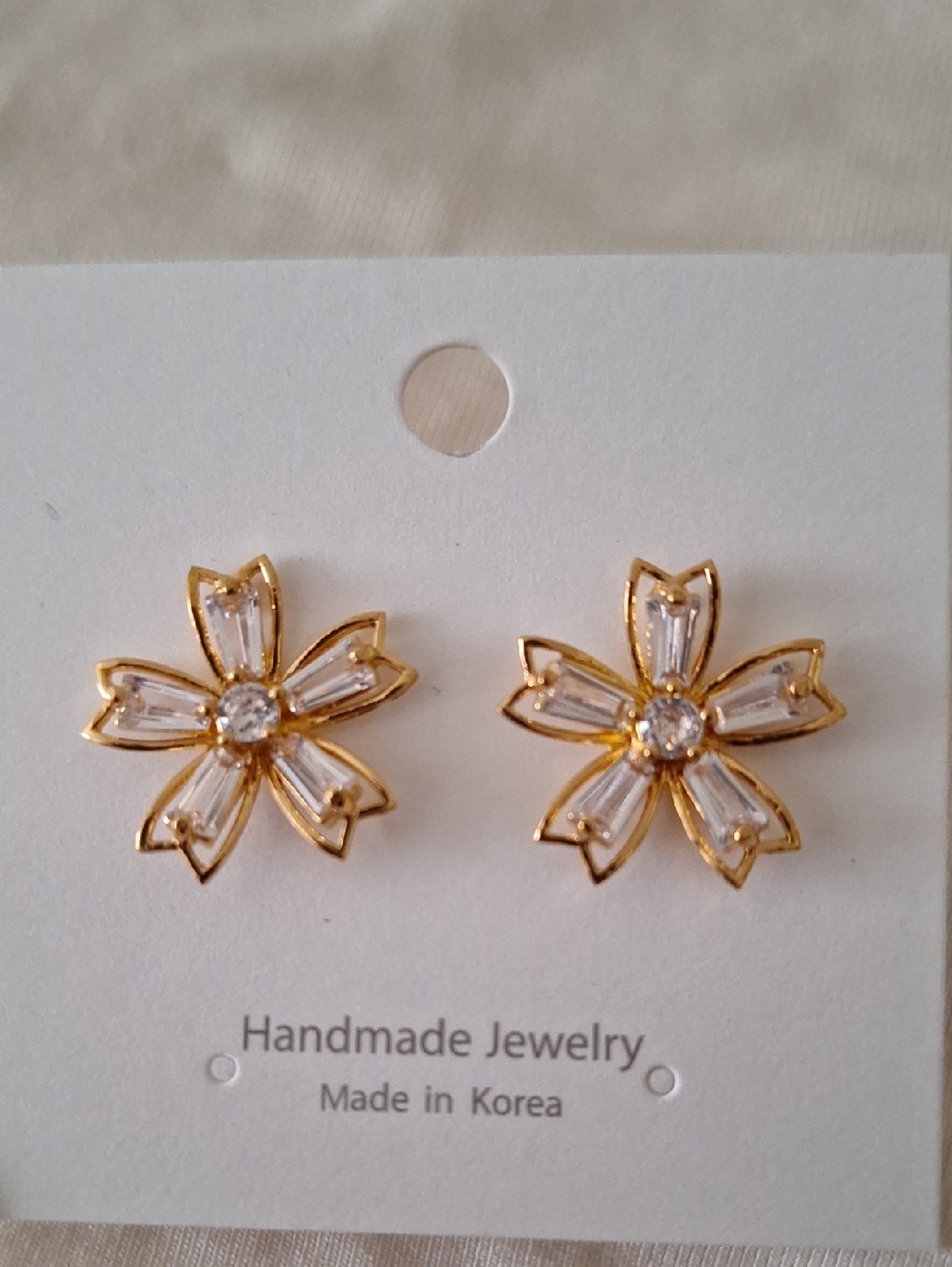 Handmade Gold Flower Crystal Stud Earrings - Clear/Gold